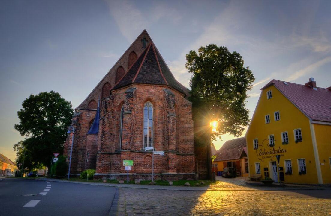 Schmidtalien Schlemmen Und Schlummern Dommitzsch Kültér fotó